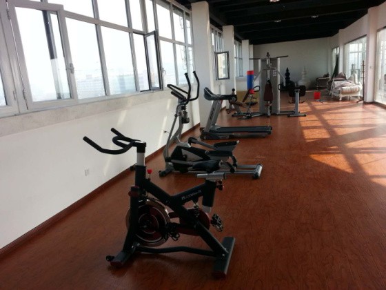煙臺(tái)福來(lái)駕校健身房